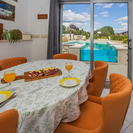 Lavanda New! Heated Pool بيت للعطل *