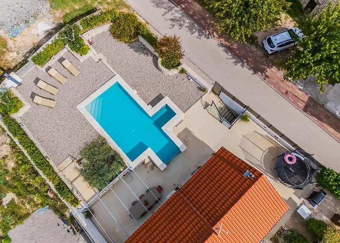 Lavanda New! Heated Pool